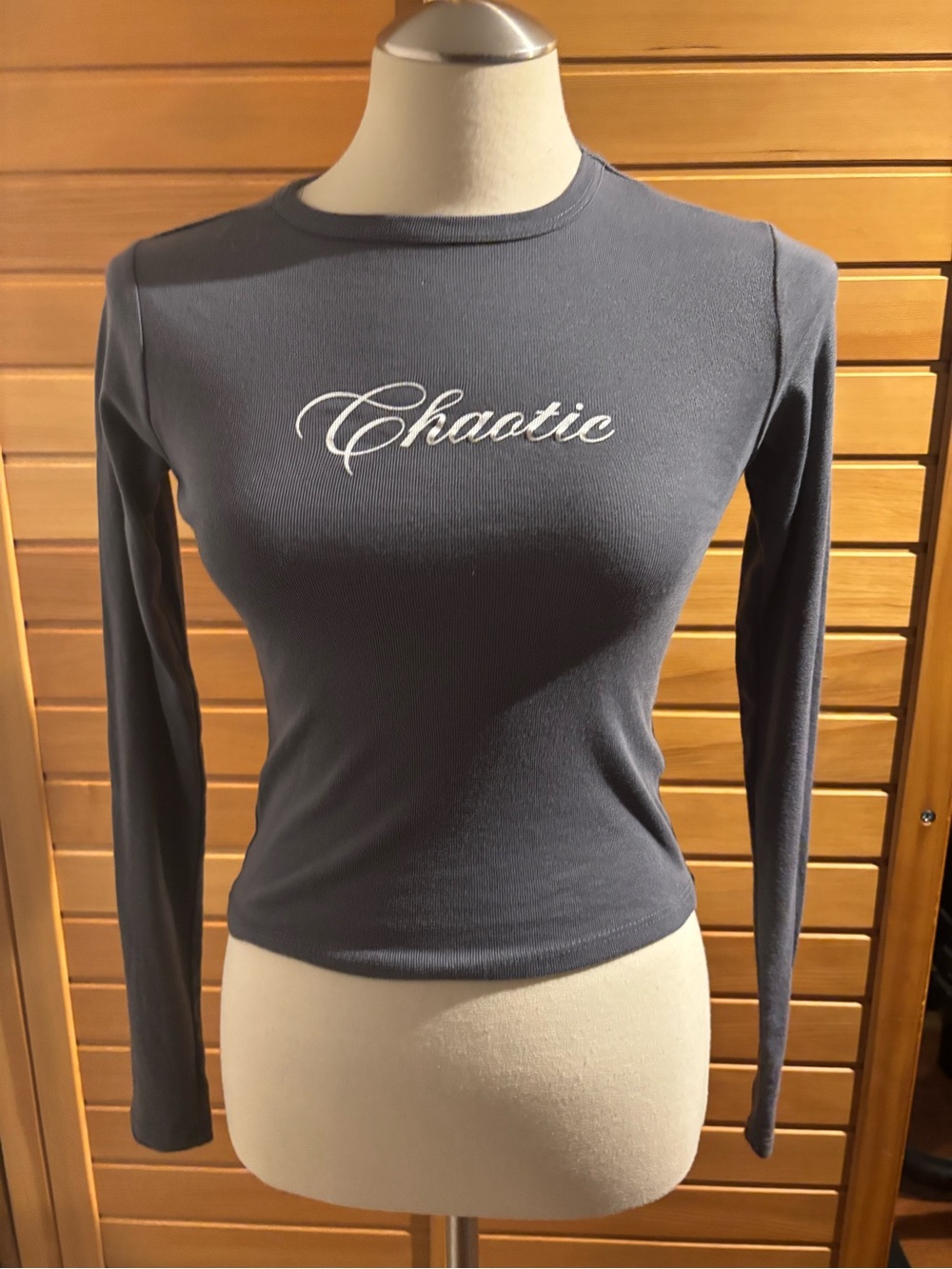 BNWT Chaotic Script Long-Sleeve Tee - Slate